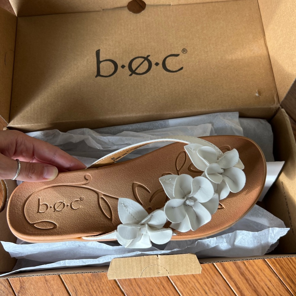 b.o.c. Tan Sandals with Leaf Pattern Sole